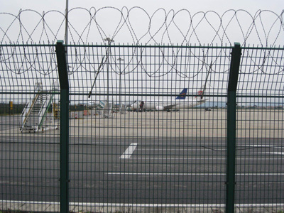 长沙机场护栏